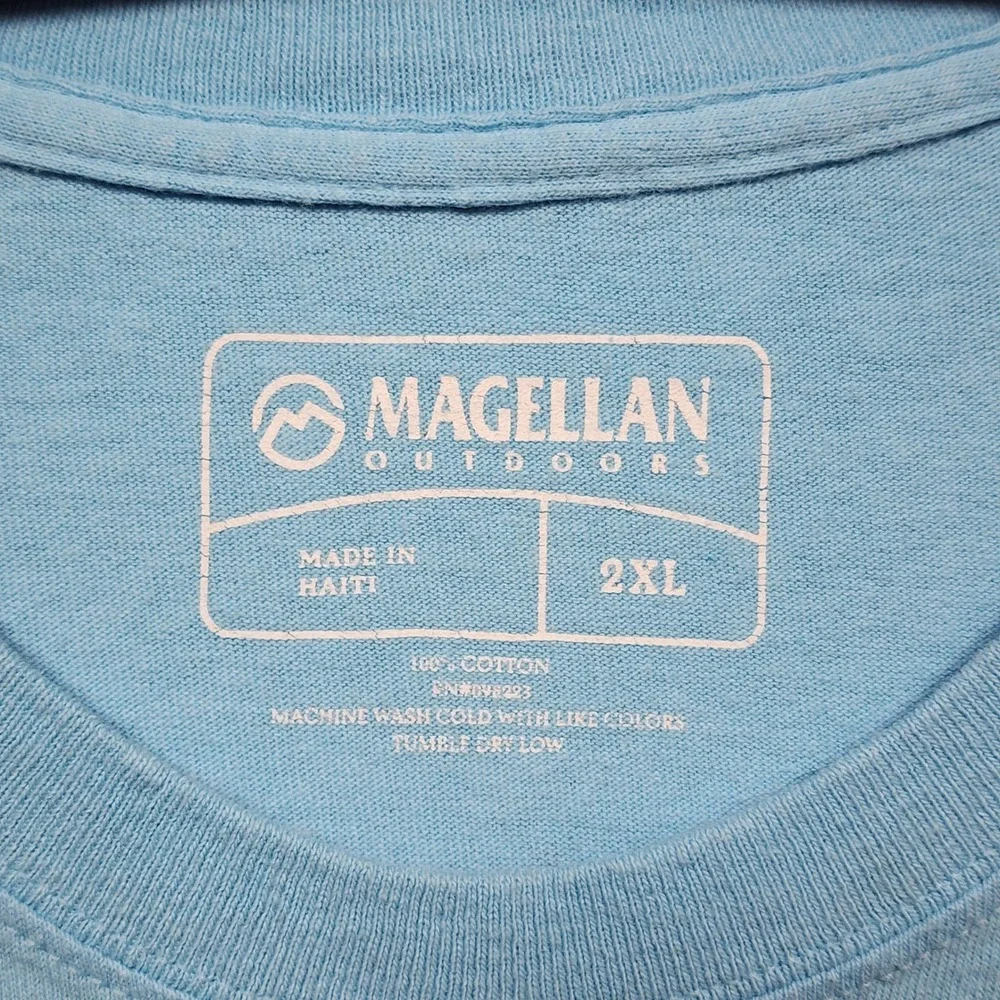 Magellan Outdoors Mens 2XL Light Blue Marlin Fishing Graphic T-Shirt Cotton Tee